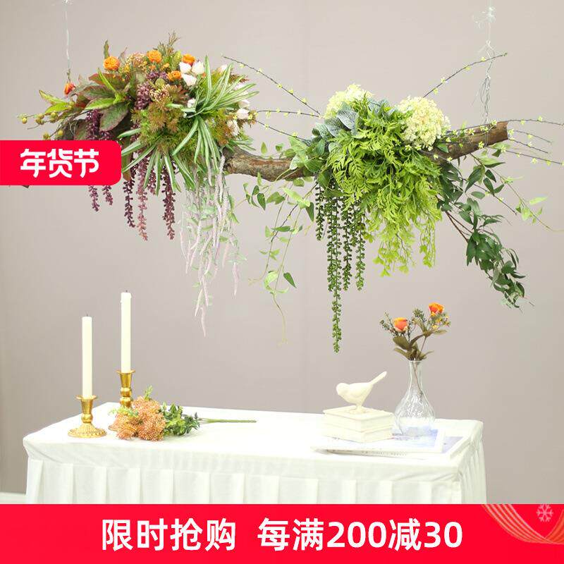 蕨类植物树木吊花室内装饰植物吊顶垂挂设计绿植餐厅酒店布置