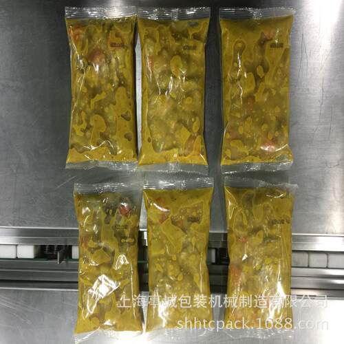 供应全自动牛羊肉加佐料汁包装机鸡肉猪肉配置佐料汤汁包装机