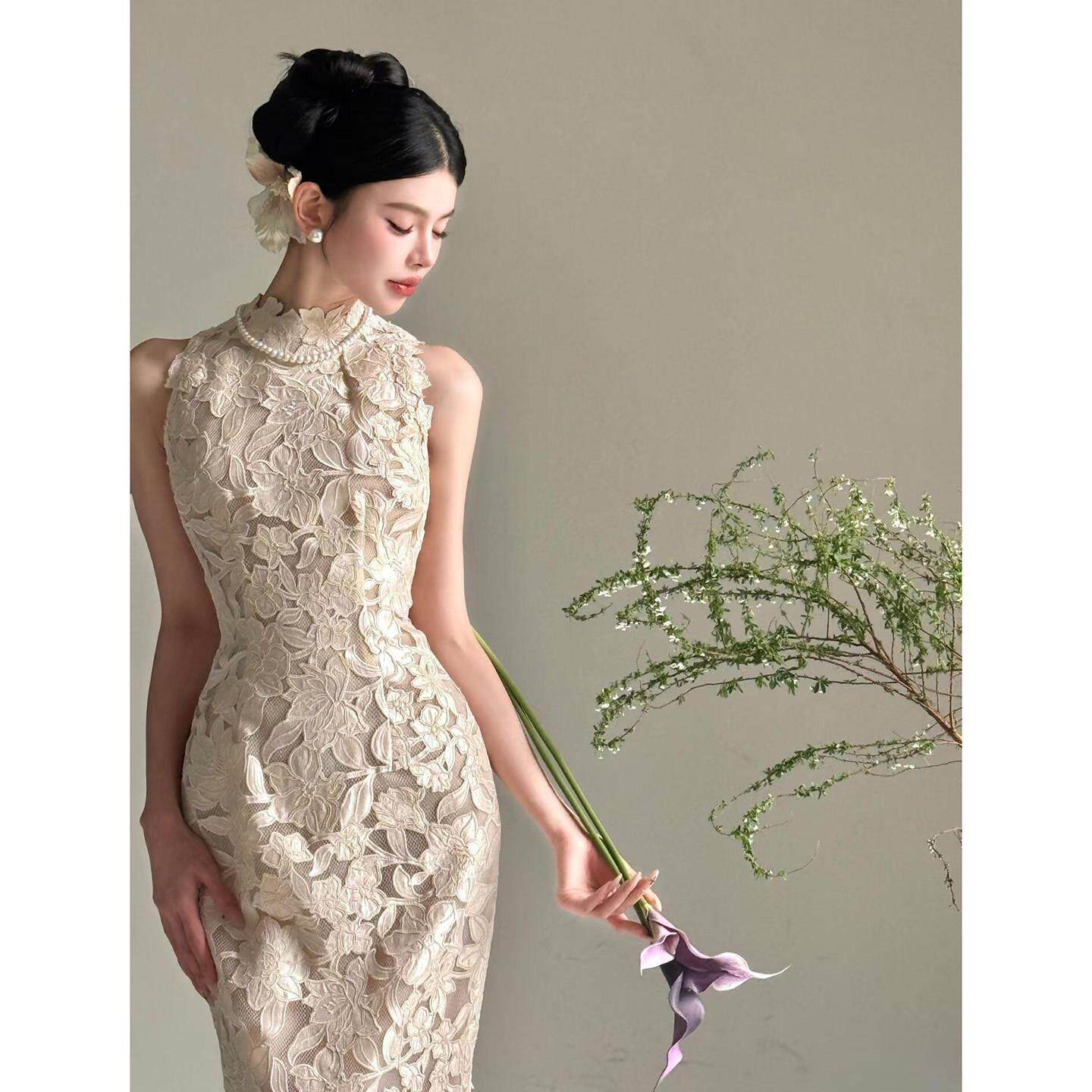 新中式蕾丝婚纱挂脖露背鱼尾敬酒服超仙森系新娘订婚礼服裙高级感
