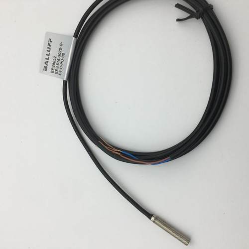 巴鲁夫 BES516-356-BO-C-PU-02三线PNP常开24V接近开关