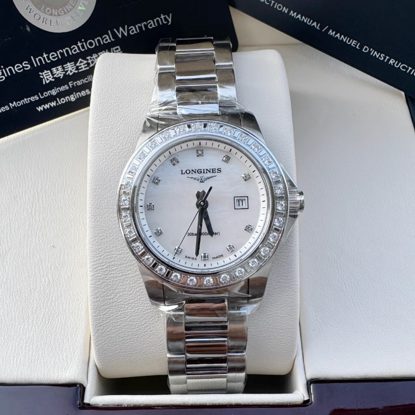 [9.8新]浪琴康卡斯系列精钢石英手表贝母钻石女表L3.258.0.89.6