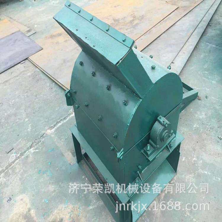 福建茶籽菜籽饼粉碎机油坊圆饼打碎机视频多功能粉饼加工设备图