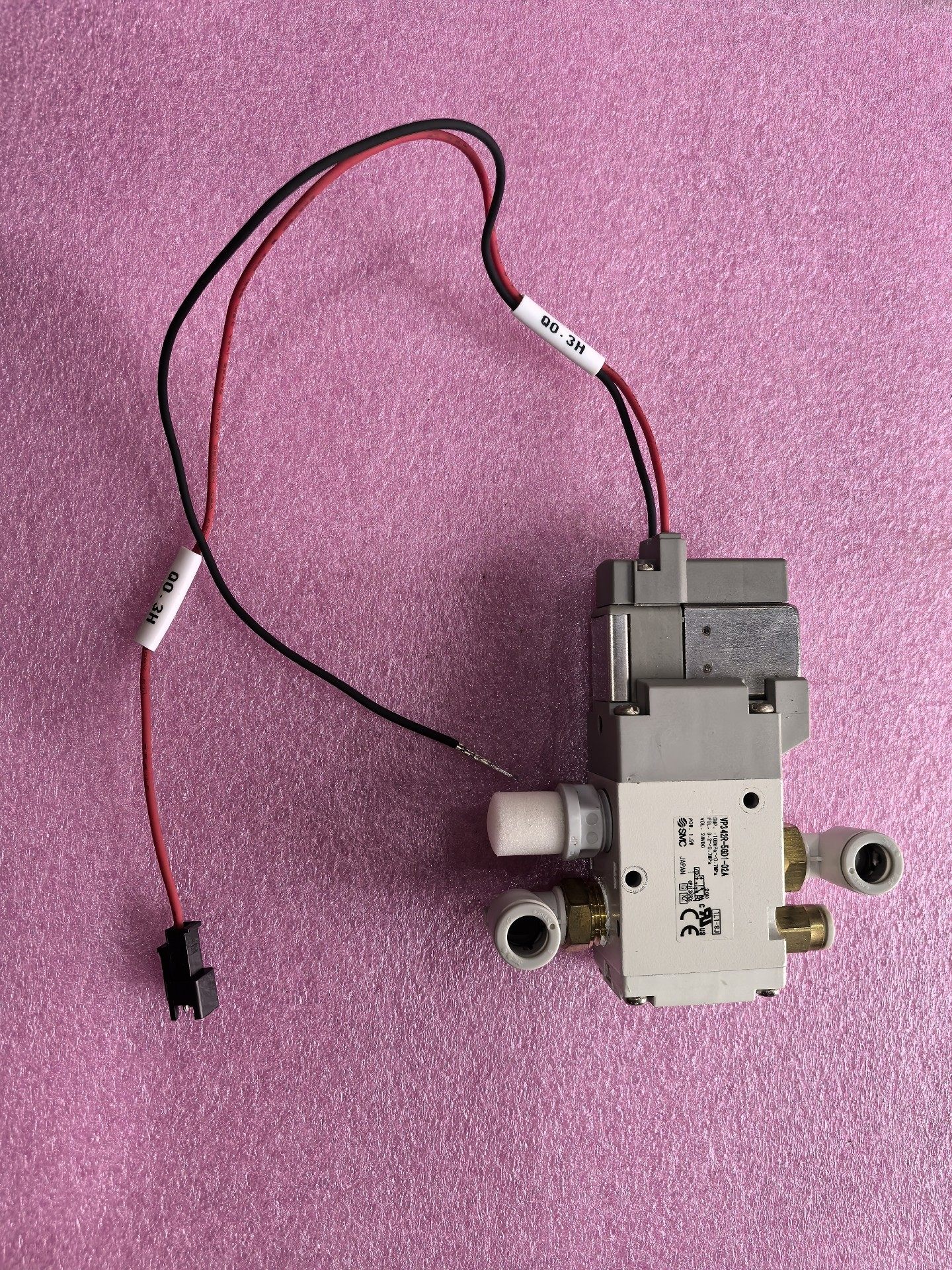 SMC电磁阀VP342R-5GD1-02A   有30个