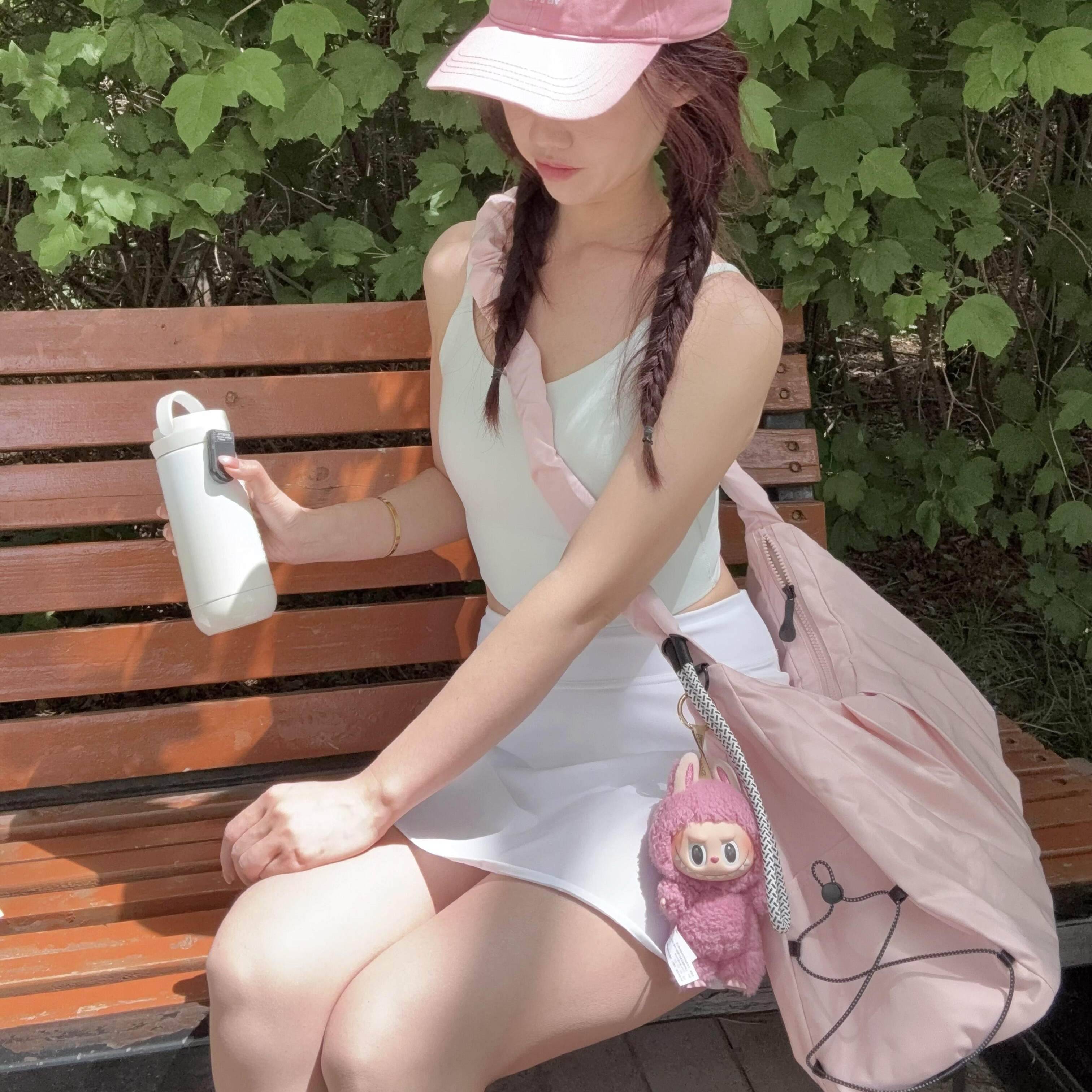 女生运动健身包韩版尼龙大容量瑜伽单肩包简约多功能轻便旅行包