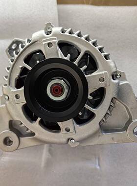 适用现代辉翼H-1 37300-2C300 G4KG发动机 14伏110安 2010-2015年