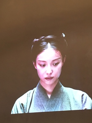 谈谈看法:极米投影仪怎么样?用了三年不后悔?完全能取代电视