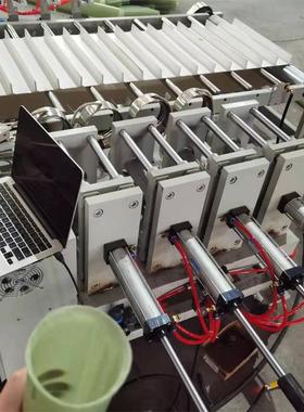 PP塑料滚筒刷管水材设备CPV排管生产线塑出料92234管材挤机