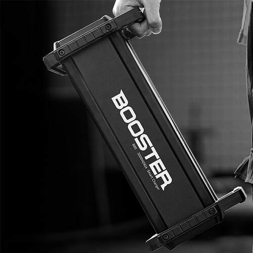 ISDT 艾斯特 B80 大功率充电器 3000W 40A 80V 交流输入植保机用