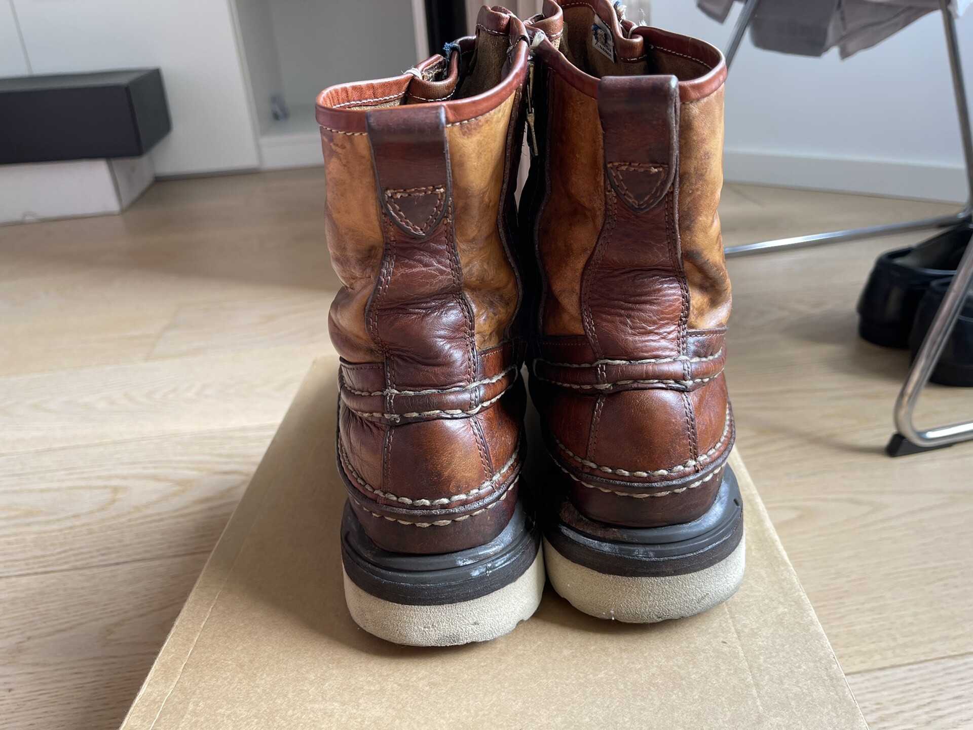 VISVIM ICT GRIZZLY Boots - Heavy Distressed — back