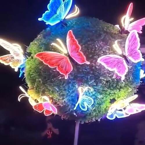 蝴蝶造型灯公园景观庭院灯蝴蝶动态灯网红商场庭院节日装饰氛围灯