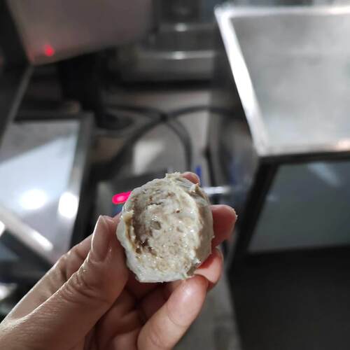 速冻丸子机器整套食堂使用肉丸加工机器连续式丸子机器