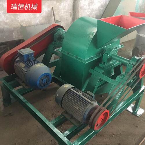 河南厂家小型笼式粉碎机有机二胺粉碎机尿素粉碎机设备