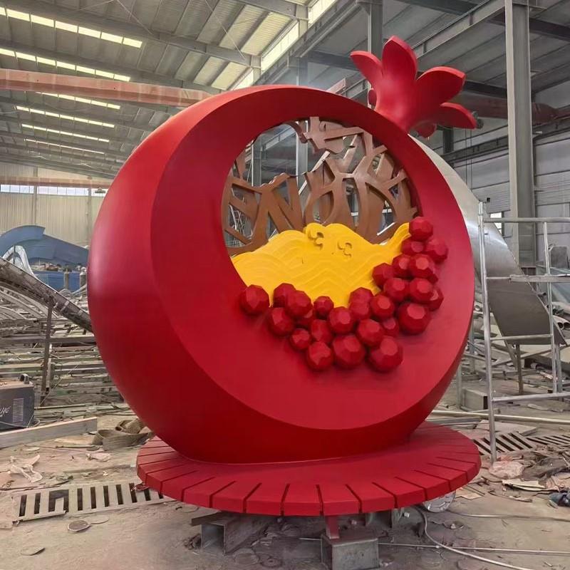不锈钢仿真石榴红色团结文化主题雕塑公园广场地标性建筑摆放摆件