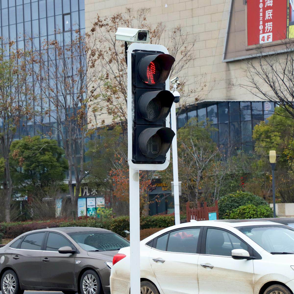 交通信号灯杆L型八角道路监控杆交通红绿灯杆警示标志杆厂家供应