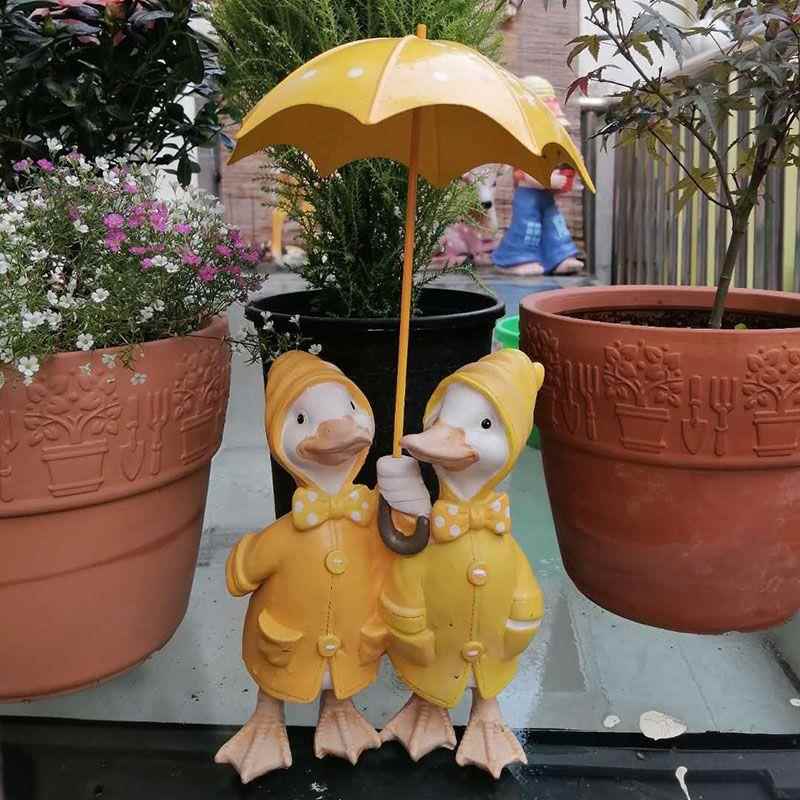 装饰家居装饰品 庭院客厅玄关雨伞鸭子动物摆件 花园工艺品小喜儒