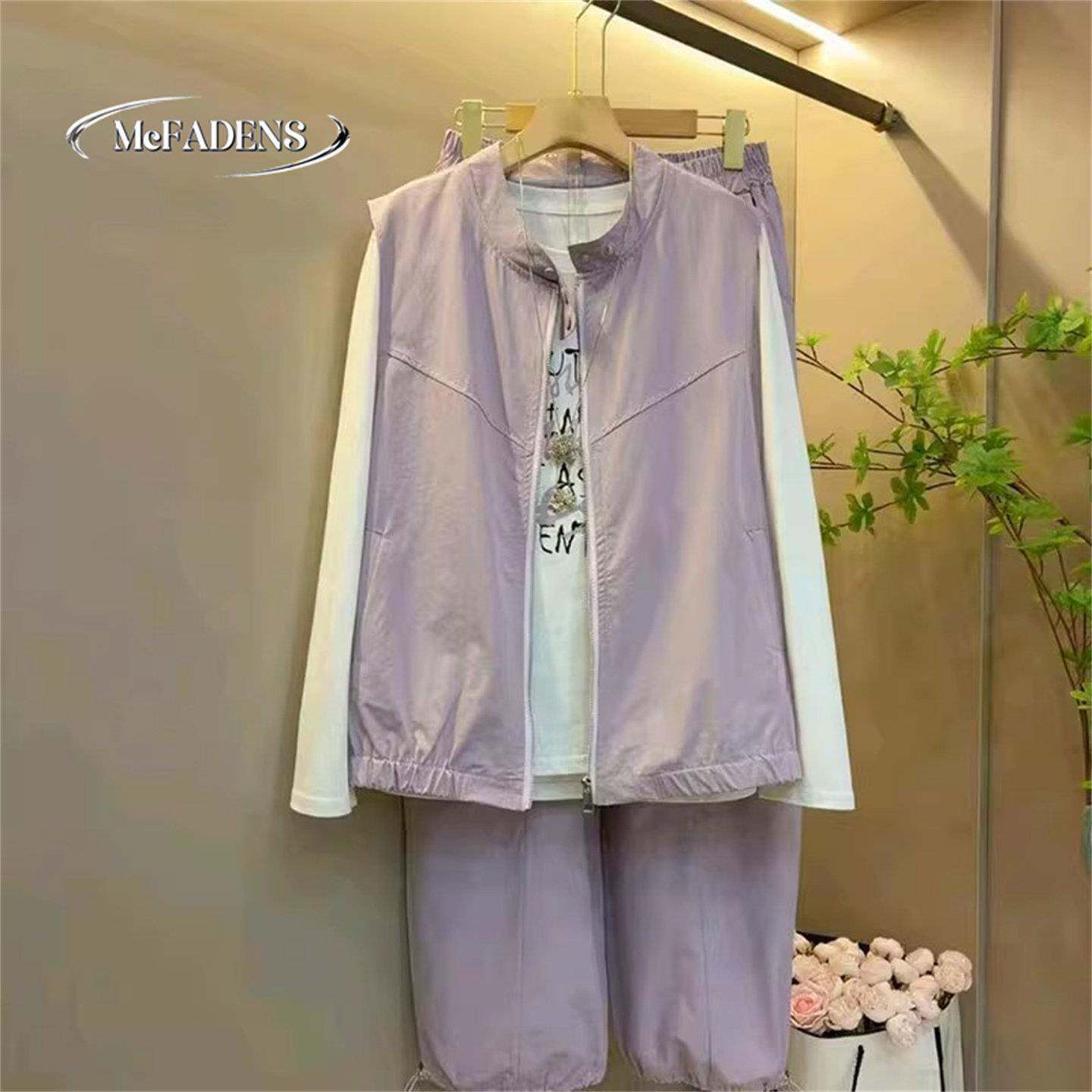 香港胖妹妹休闲拉链马甲裤子搭长袖打底衫套装大码女装简约三件套