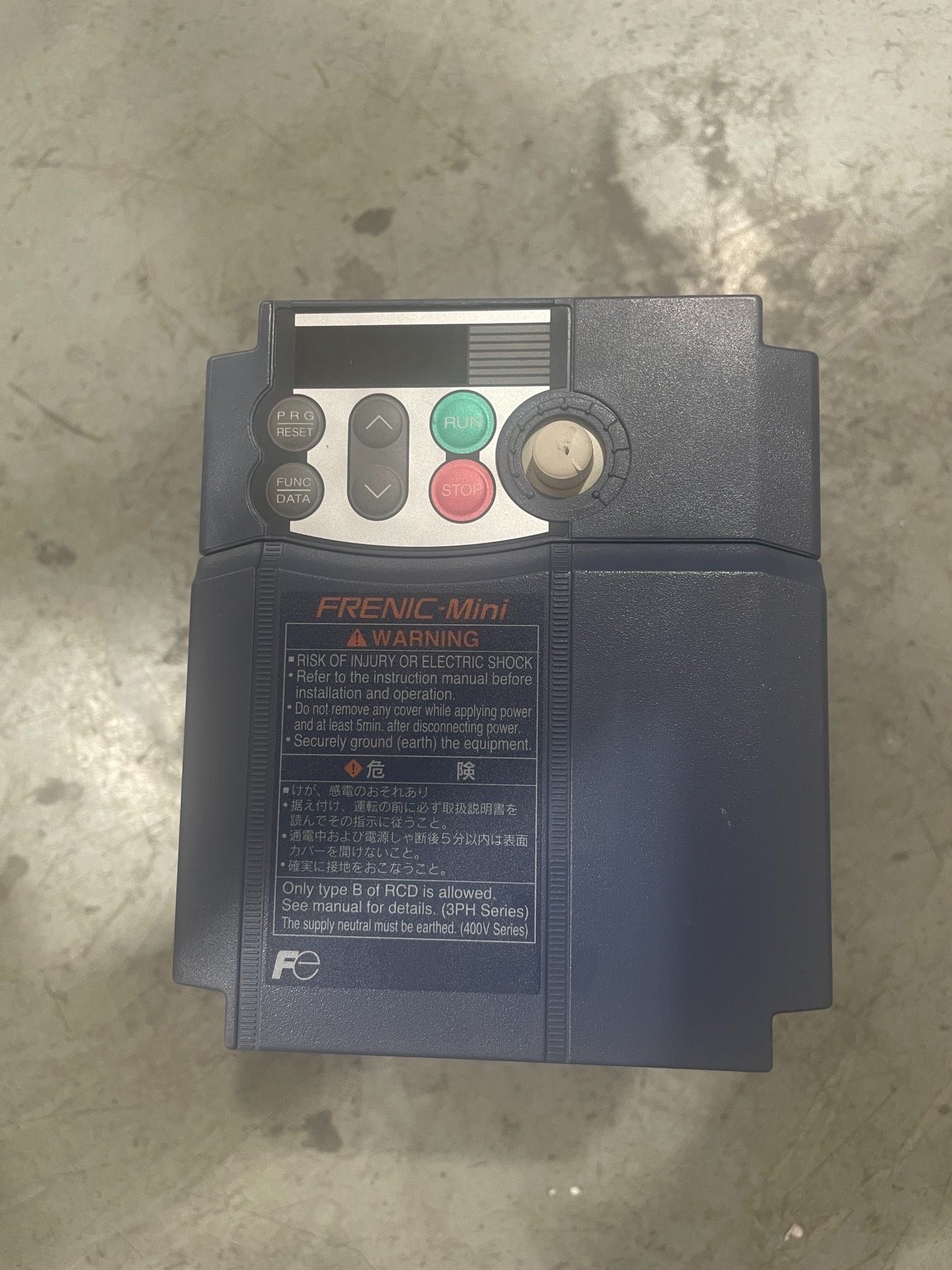 富士变频器1.5KW 220V