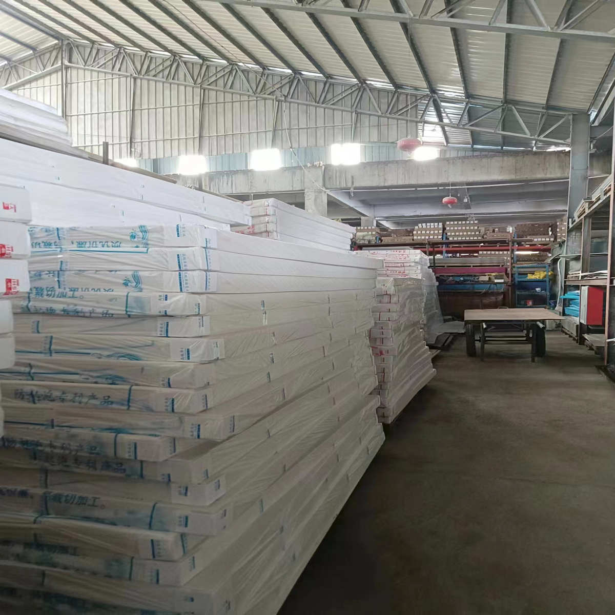 泡沫写真冷板单亮双亮广告板展示架龙卡普板KT广告板相框背板KT板