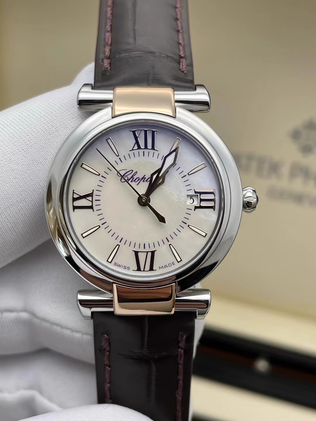 [9.8新]萧邦手表女款玫瑰金精钢石英女士手表388541-6001表径28mm