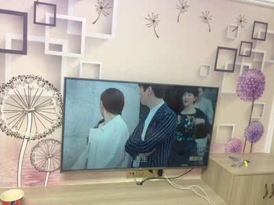 我想问下TCL55v2和海信55E52D哪个好，选哪个不后悔呢