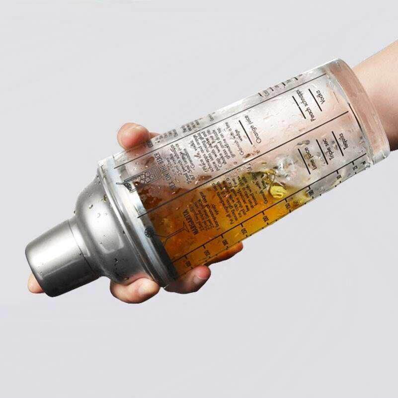 Glass blender with scaled shaker bar cocktail blending tool