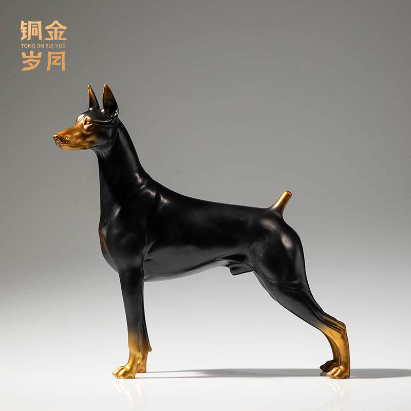 站立杜宾犬黄铜狗摆件客厅玄关看家护院黄铜狗装饰工艺品