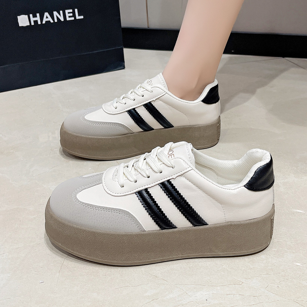 小个子厚底小白增高女鞋老爹鞋