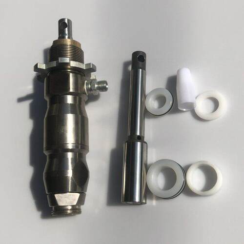 云龙喷涂机A700 u798 柱塞杆密封圈泵体总成维修包A280 u398