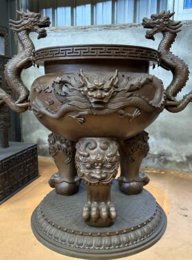 纯铜香炉圆形三足鼎铸铜烧香炉寺庙宗祠天地炉黄铜大香炉祠堂定做