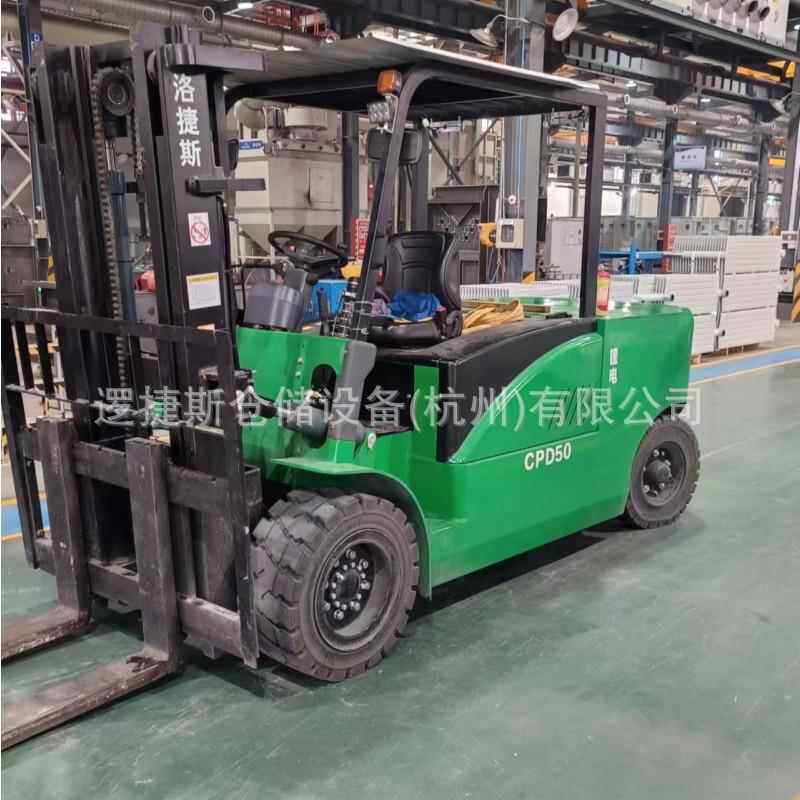 电动平衡重叉车5吨锂电座驾式堆高铲车实心轮胎新能源搬运装卸车