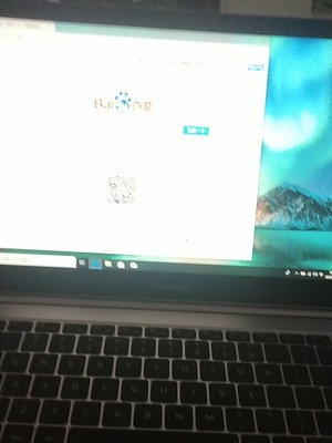 荣耀magic book笔记本真实评测，用后一个月感受大曝光