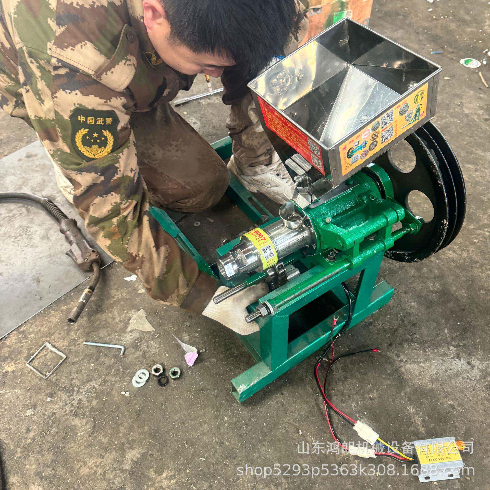 面粉白糖制作膨化机猫耳朵机休闲小吃机器供应江米条机香酥机