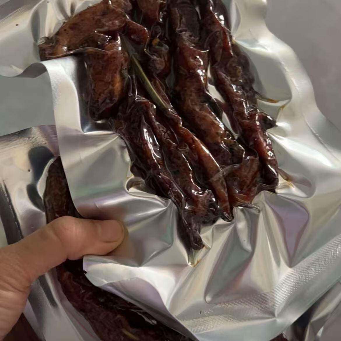云普风味云南普洱炭烤柠檬草鸡肉干麻辣风味鸡肉干(即食)