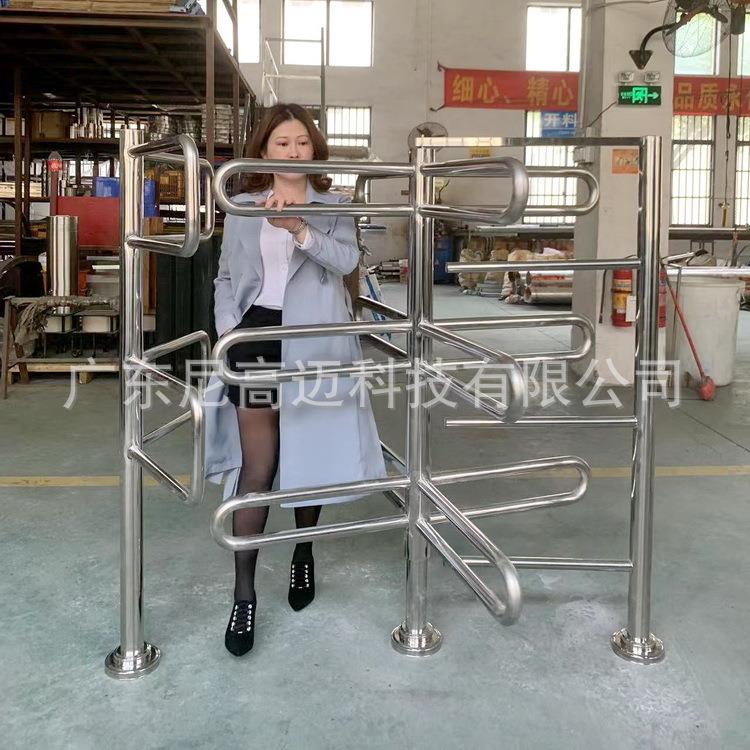尼高迈1.5米十字单向半高转闸防爬防跨三排栅栏杆旋转门