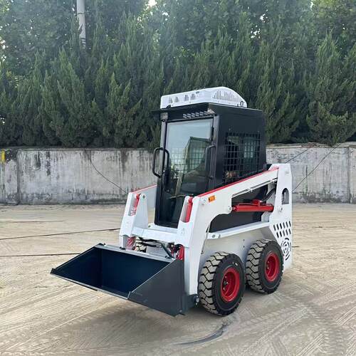 实心轮胎滑移装载机全地形 微型铲车安装货叉除草机旋耕机