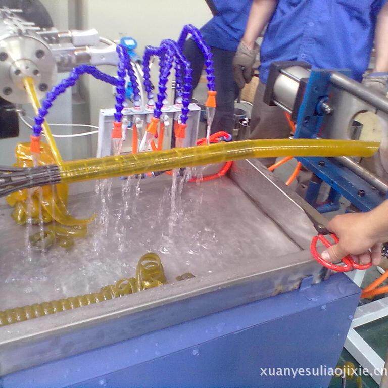 厂家供应吹塑模具成型机器多种型号生产设备EVA吸尘器管高效