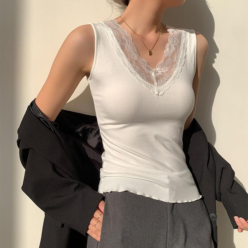 白色蕾丝边吊带背心女士内搭早春新款性感美背修身显瘦打底衫上衣