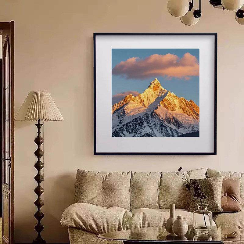 客厅装饰画日照金山雪山映月风景画高级感玄关壁画卧室正方形挂画