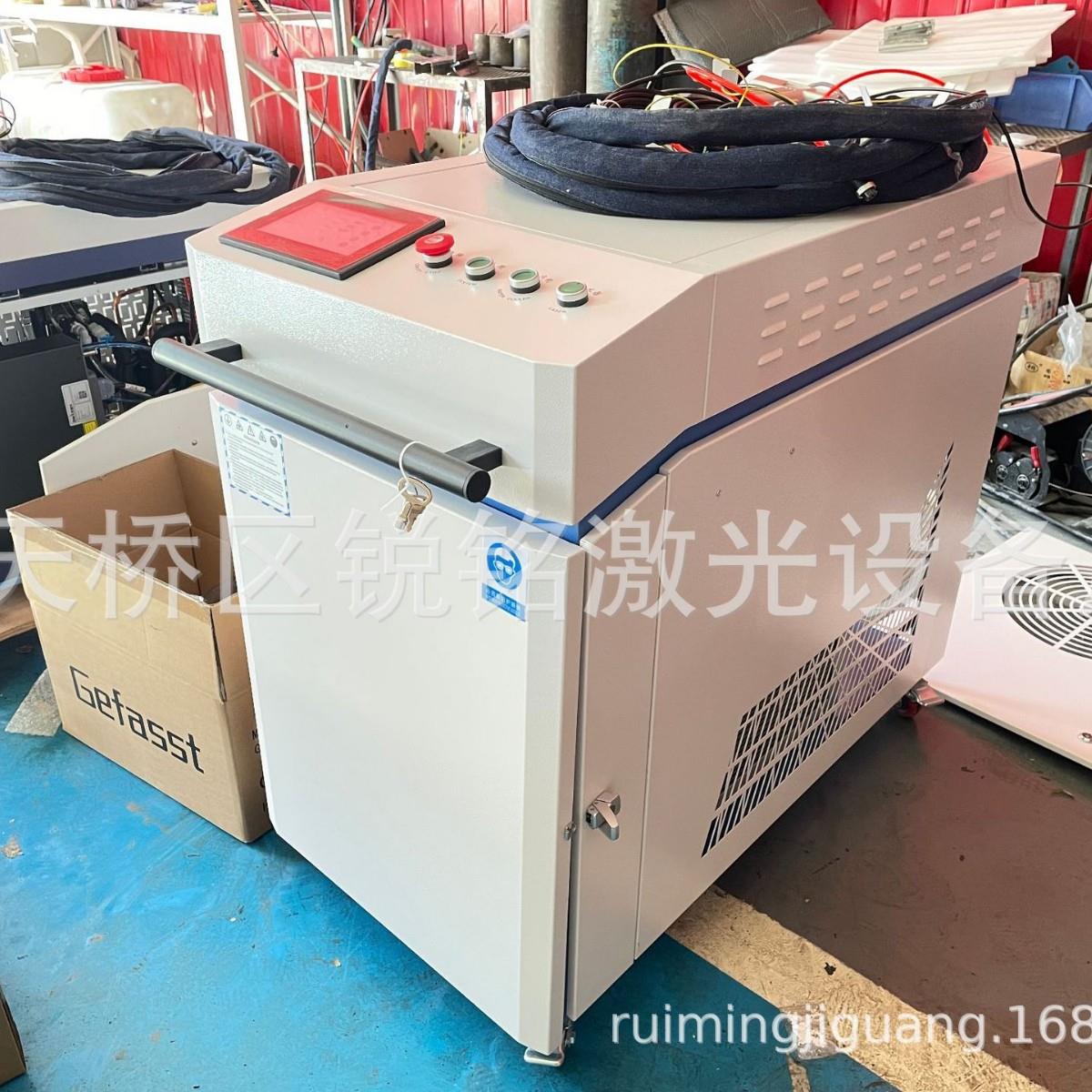 000W激光焊接机激光清洗机、钣金汽车配件轮胎磨具焊接清洗