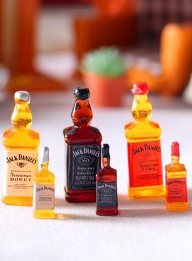 创意袖珍仿真威士忌酒瓶酒吧微景观摆件娃屋微缩食玩OB11模型道具