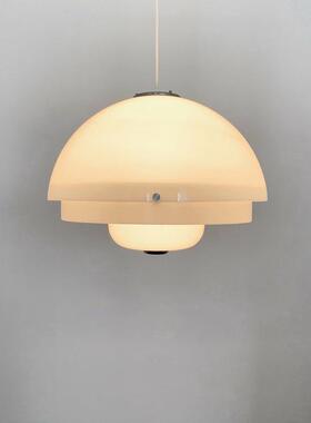 新款包豪斯餐厅吊灯太空时代北欧中古设计感民宿餐桌吧台玻璃吊灯