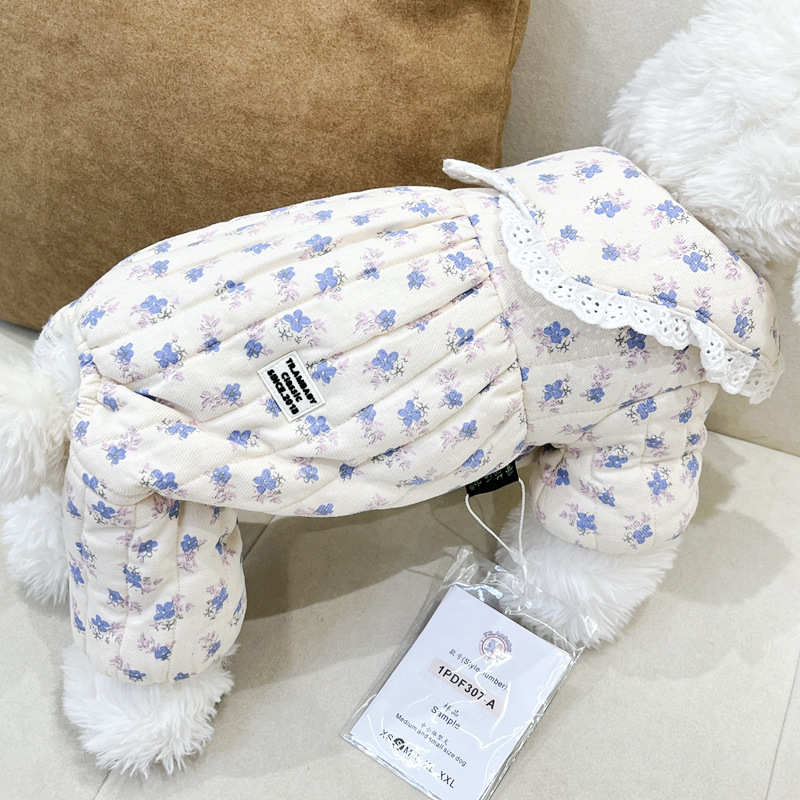 秋冬新款猫咪泰迪比熊博美雪纳瑞贵宾约克夏小狗狗宠物保暖四腿衣