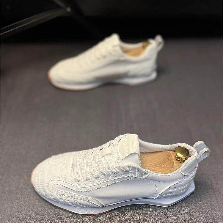 潮牌男鞋2026春季新款潮流百搭牛筋底小白鞋休闲运动软底透气板鞋