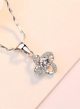 四叶草项链水晶锁骨气质首饰吊坠