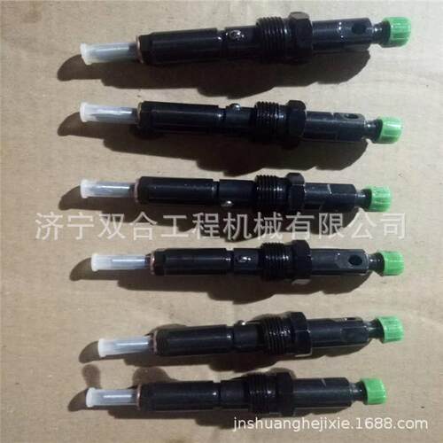 PC130-7喷油器 6208-11-3100 4D95LE-3发动机喷油器