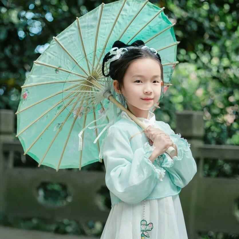 古风油纸伞女儿童小号古装汉服拍摄装饰古典旗袍伞跳舞演出道具伞