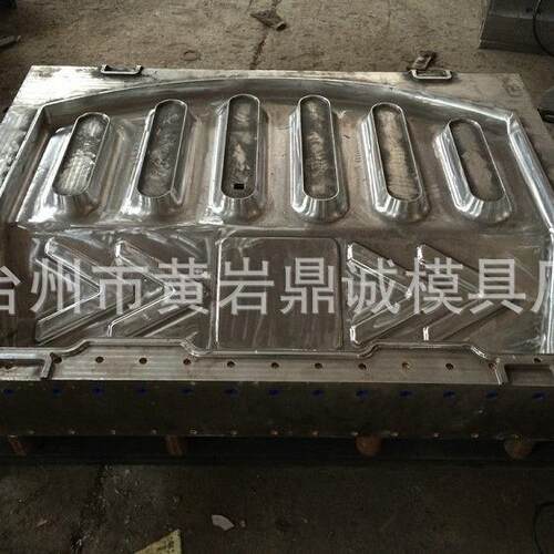 吹塑模具厂家大量供应中空模具水马模具HDPE吹塑模具加工