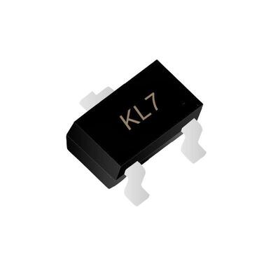 数字三极管 DTC123EUA SOT-323 封装印字 22 厂家直销