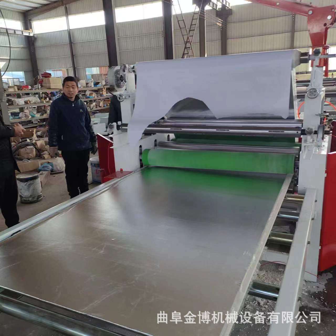 不锈钢板全自动覆膜机 自带背胶膜冷裱贴膜 透明PVC保护膜覆膜机