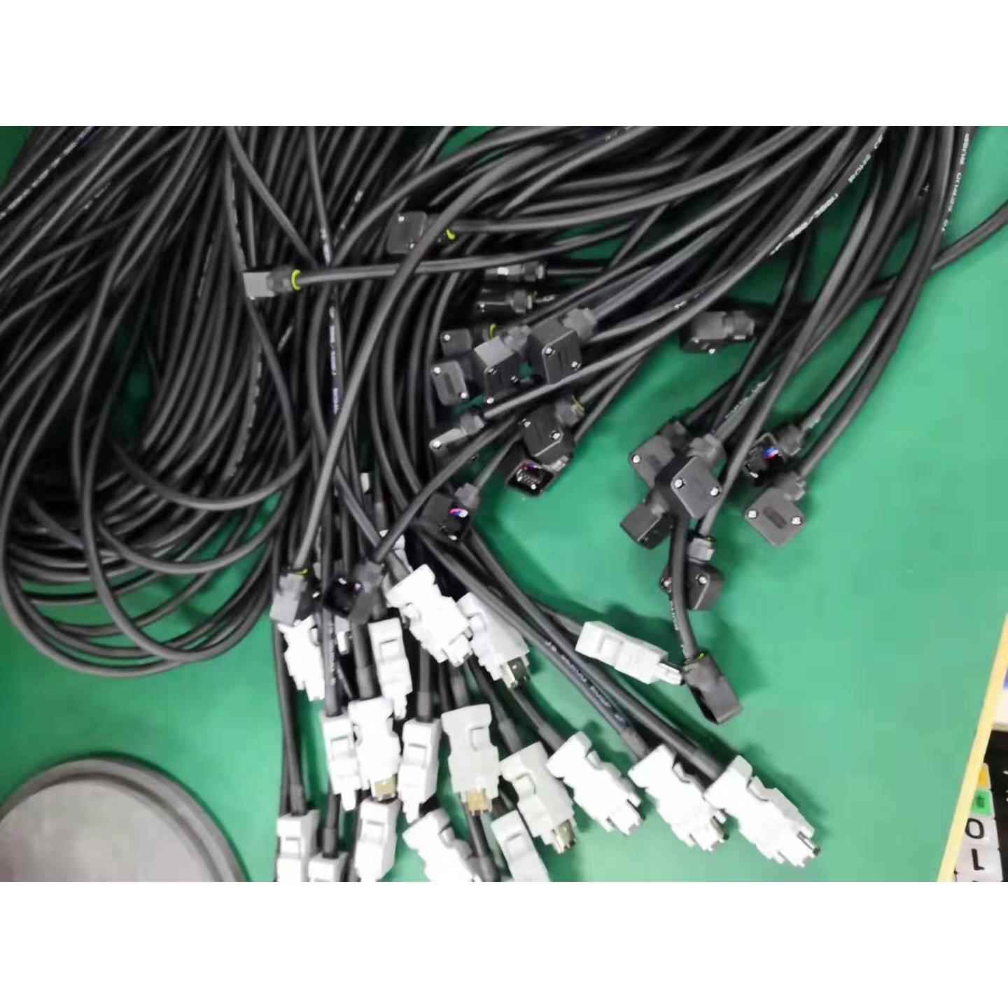 安川伺服SGM7A电机编码器线JZSP-C7PI0D-03-E/JZSP-C7PA0D-03-E